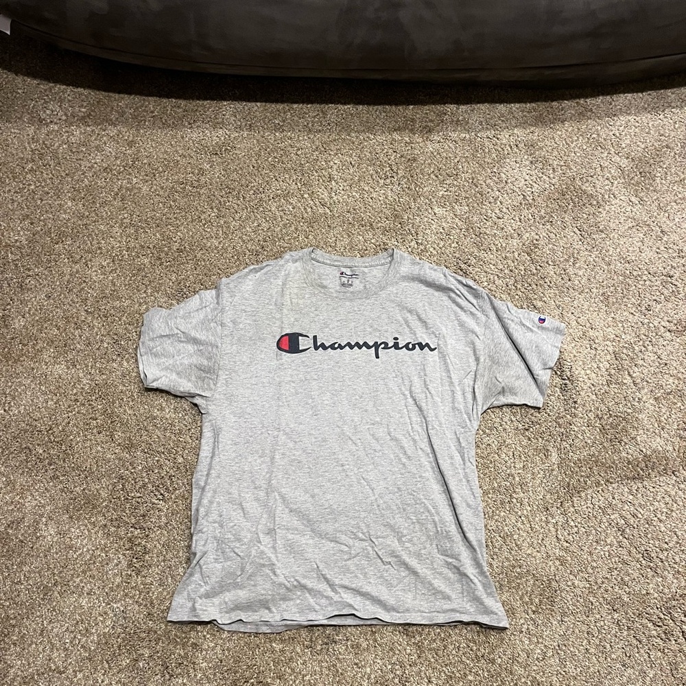 Champion short sleeve shirt
